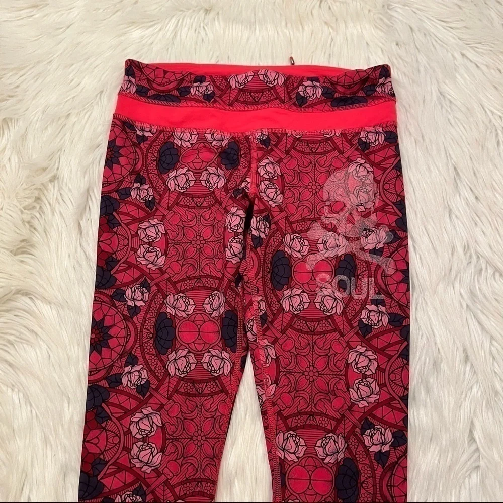 Lululemon Women's Size 6 Run: Inspire Crop II Legging Soul Cycle Prisma Guava